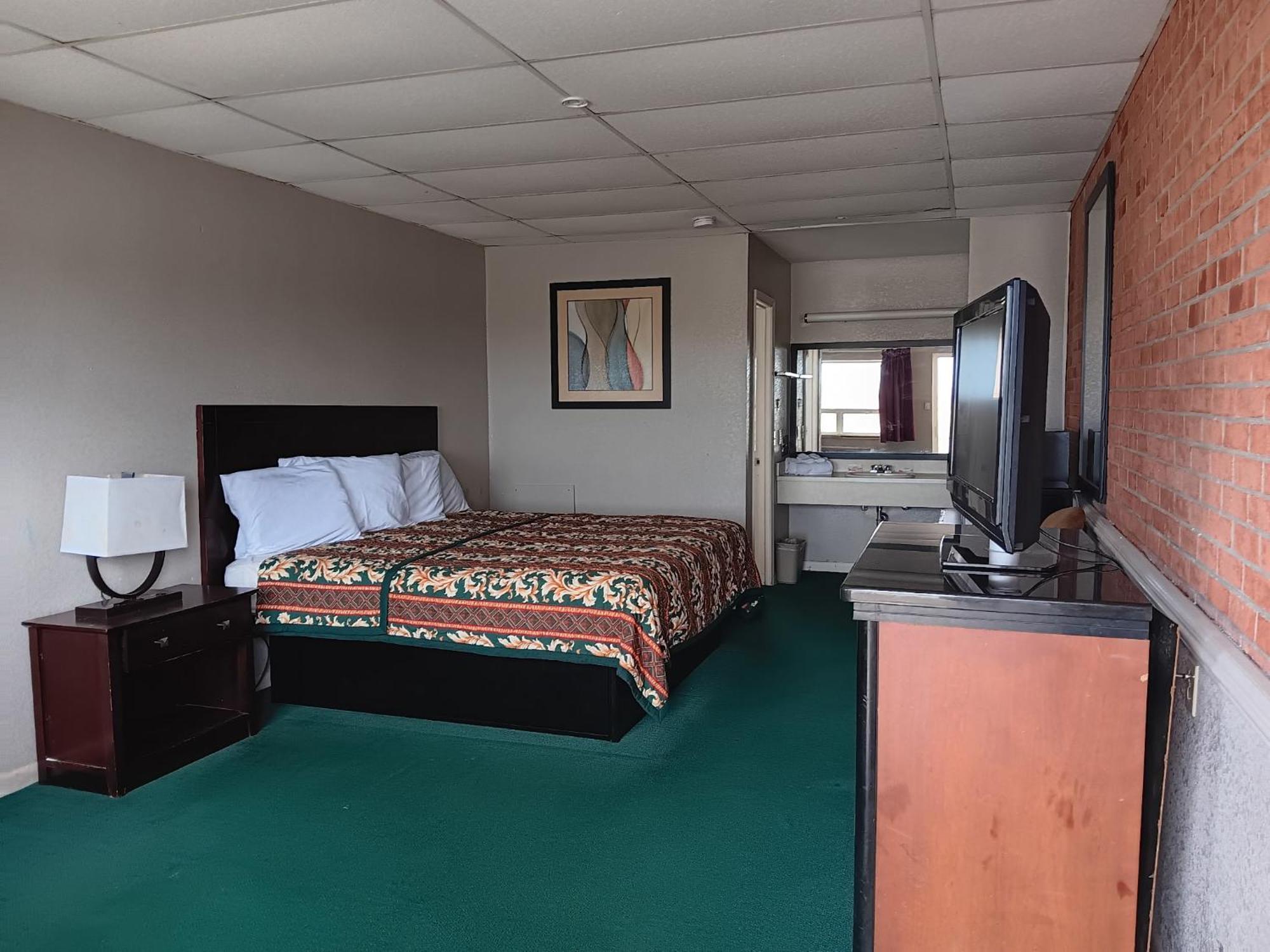Oyo Sheldon'S Motel And Restaurant Keysville Exterior foto